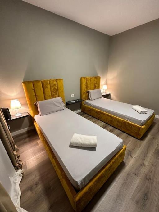 Bejart Apartment 4 Tirana Kültér fotó
